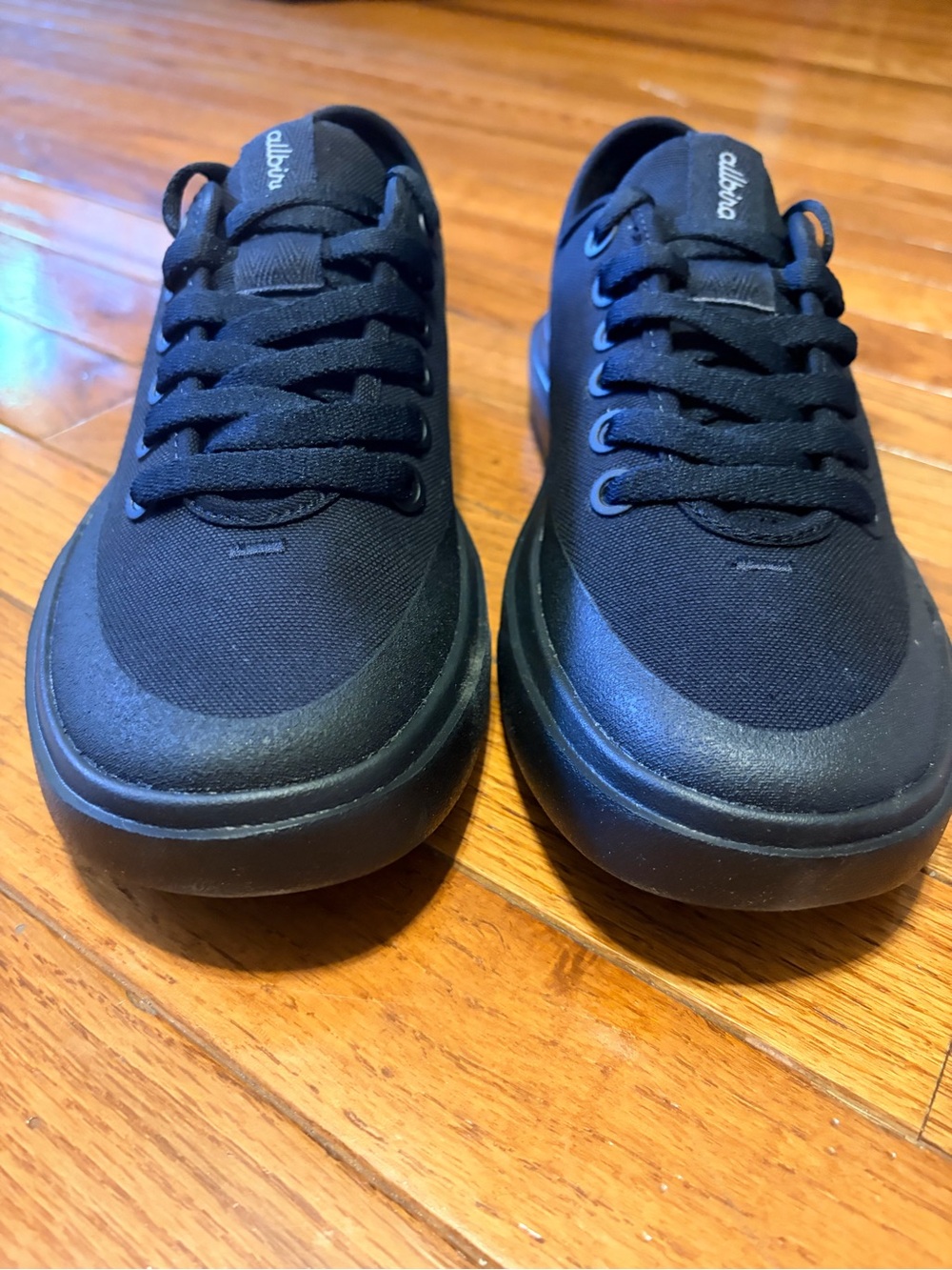 allbirds Womens Black Low-Top Knit Sneakers